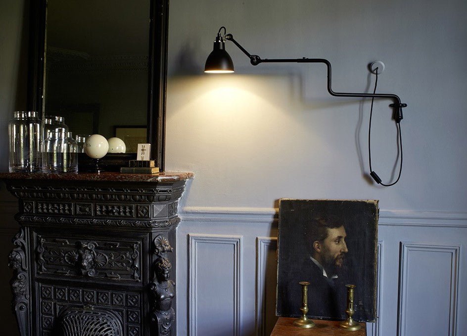 Gras Wandlampe mit Knick