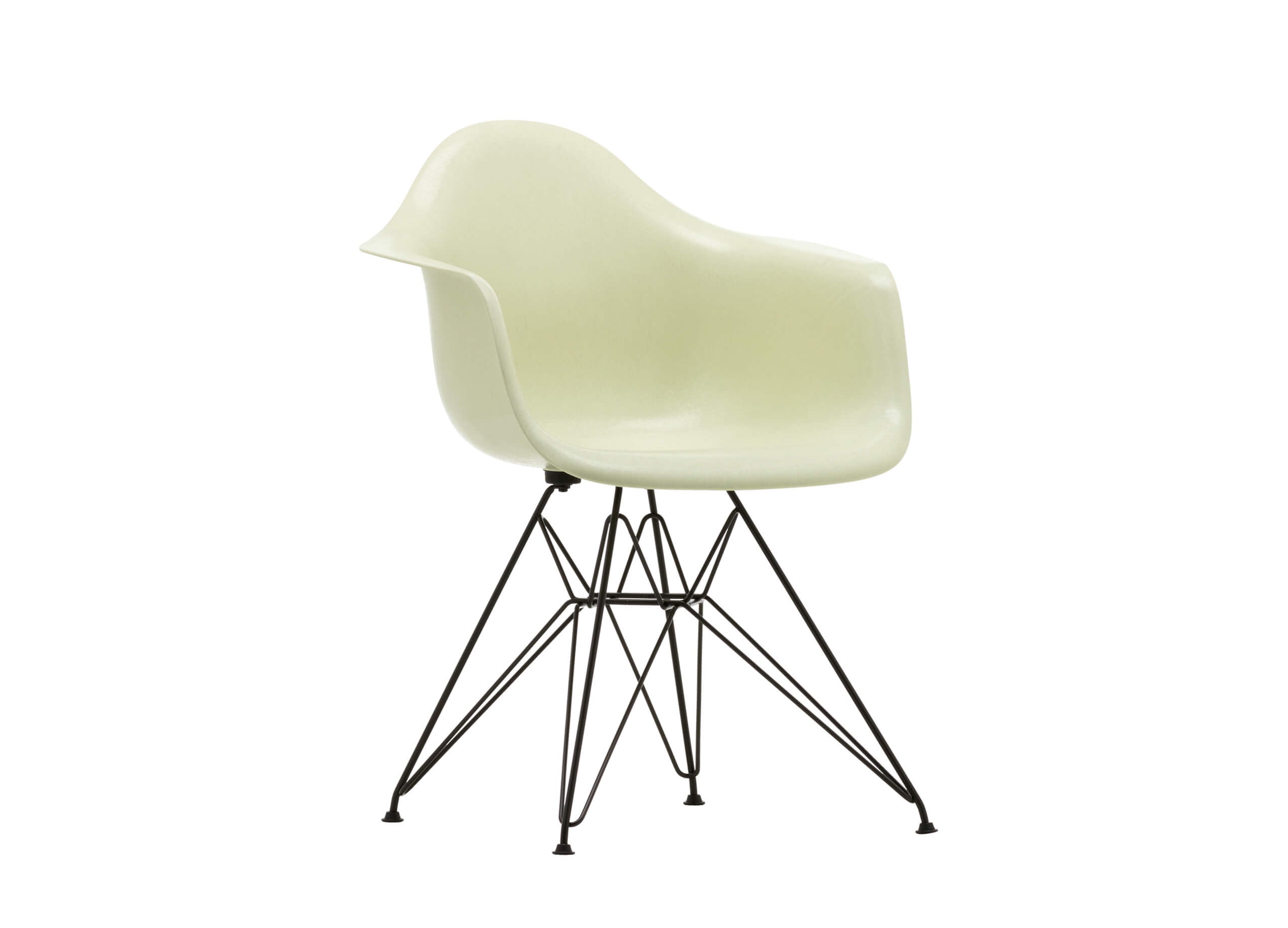 Eames Fiberglass Armchair DAR