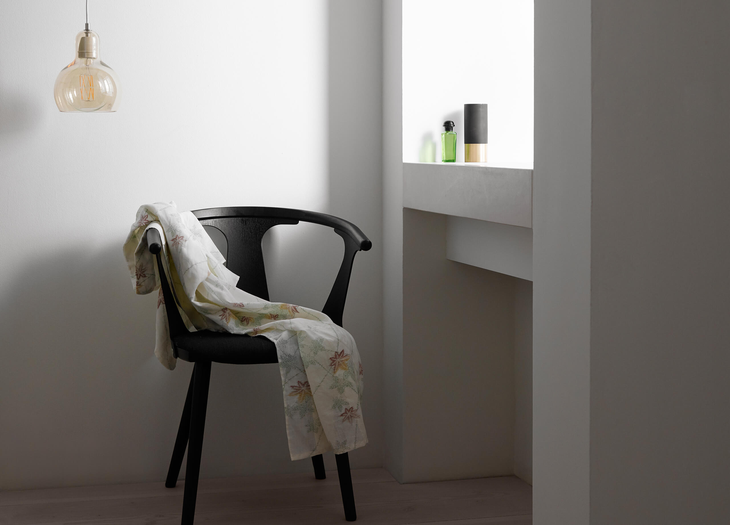 In Between Chair SK2