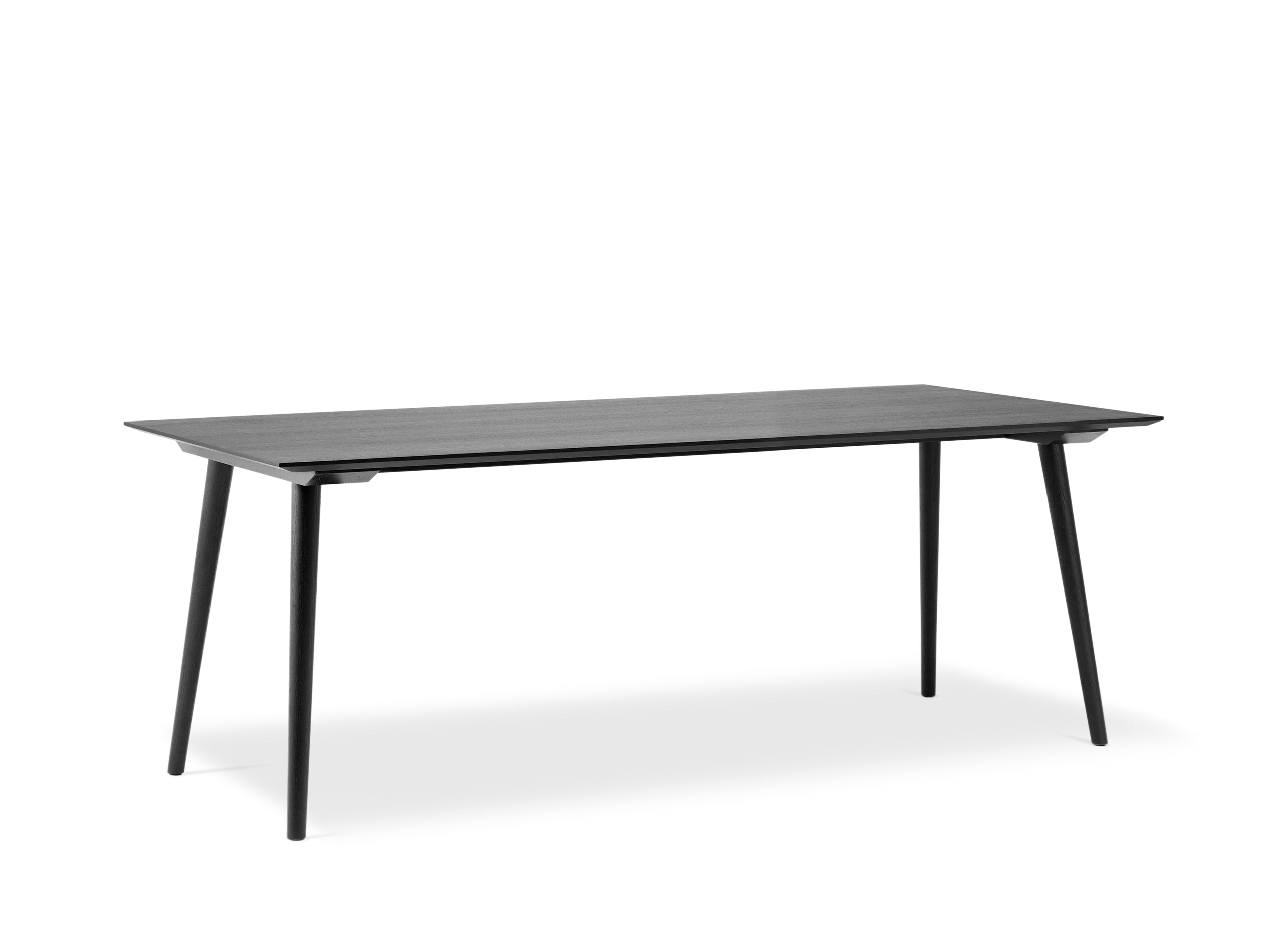 In Between Table SK5/SK6