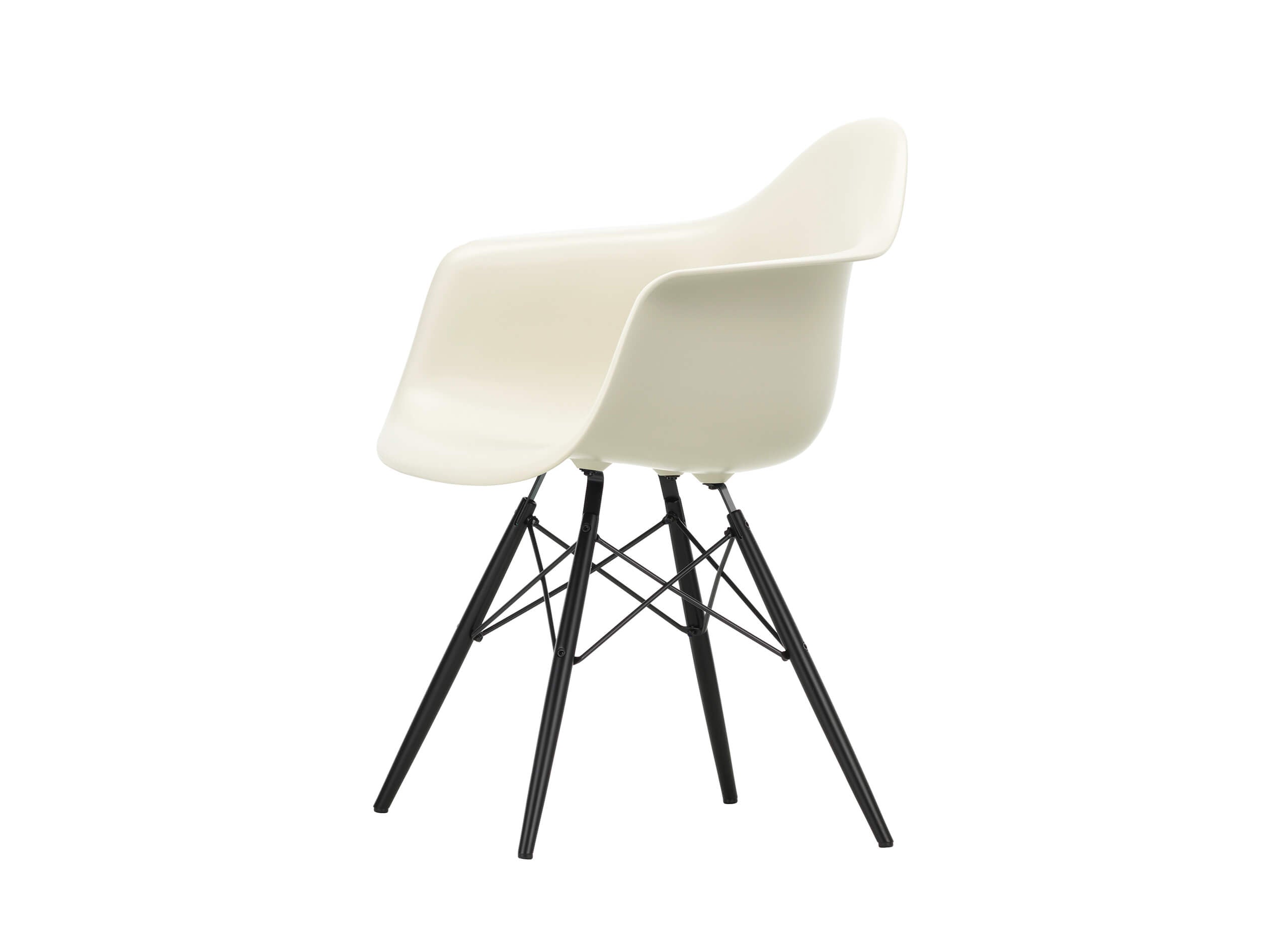 Eames Plastic Armchair RE DAW