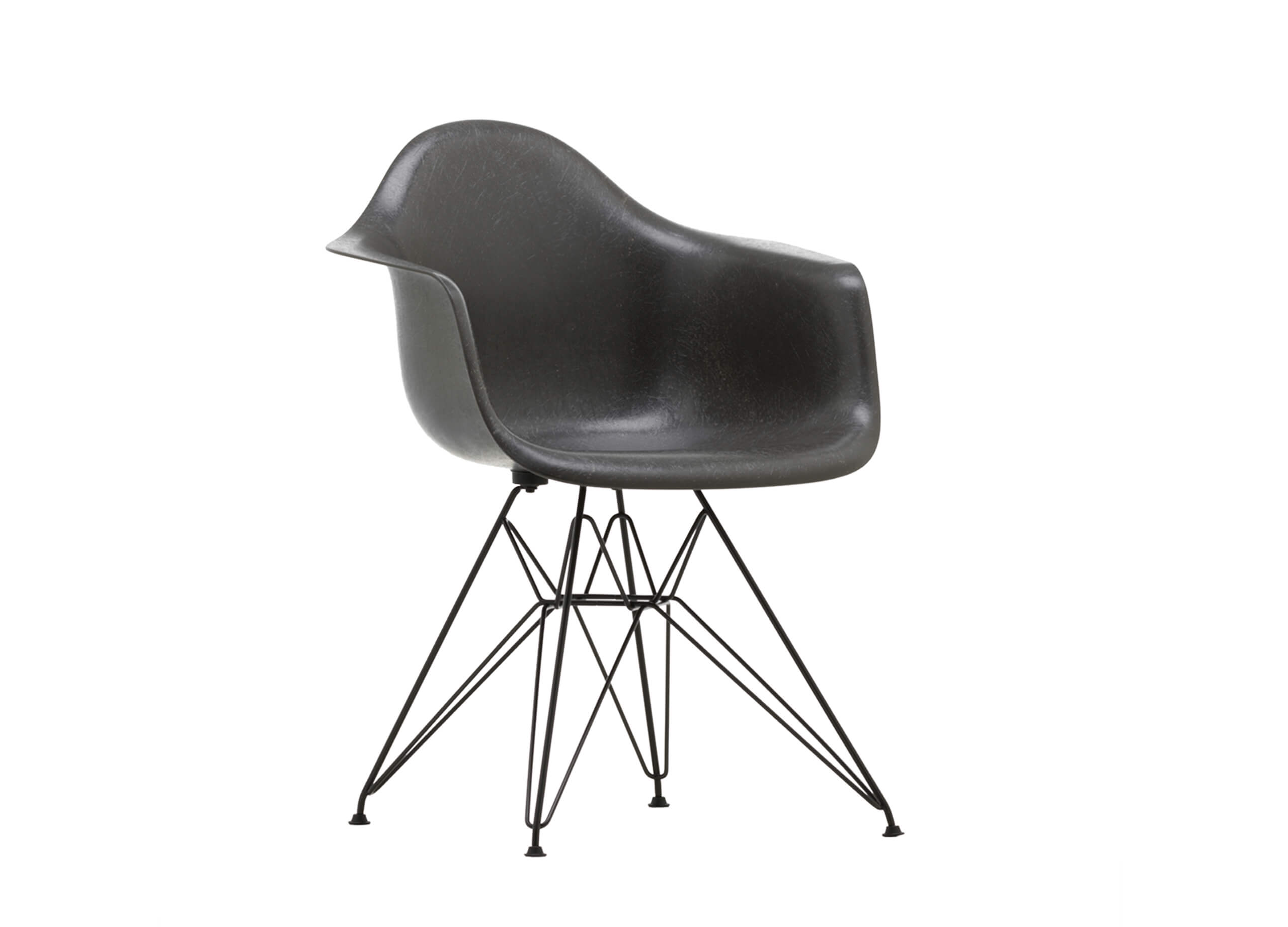 Eames Fiberglass Armchair DAR