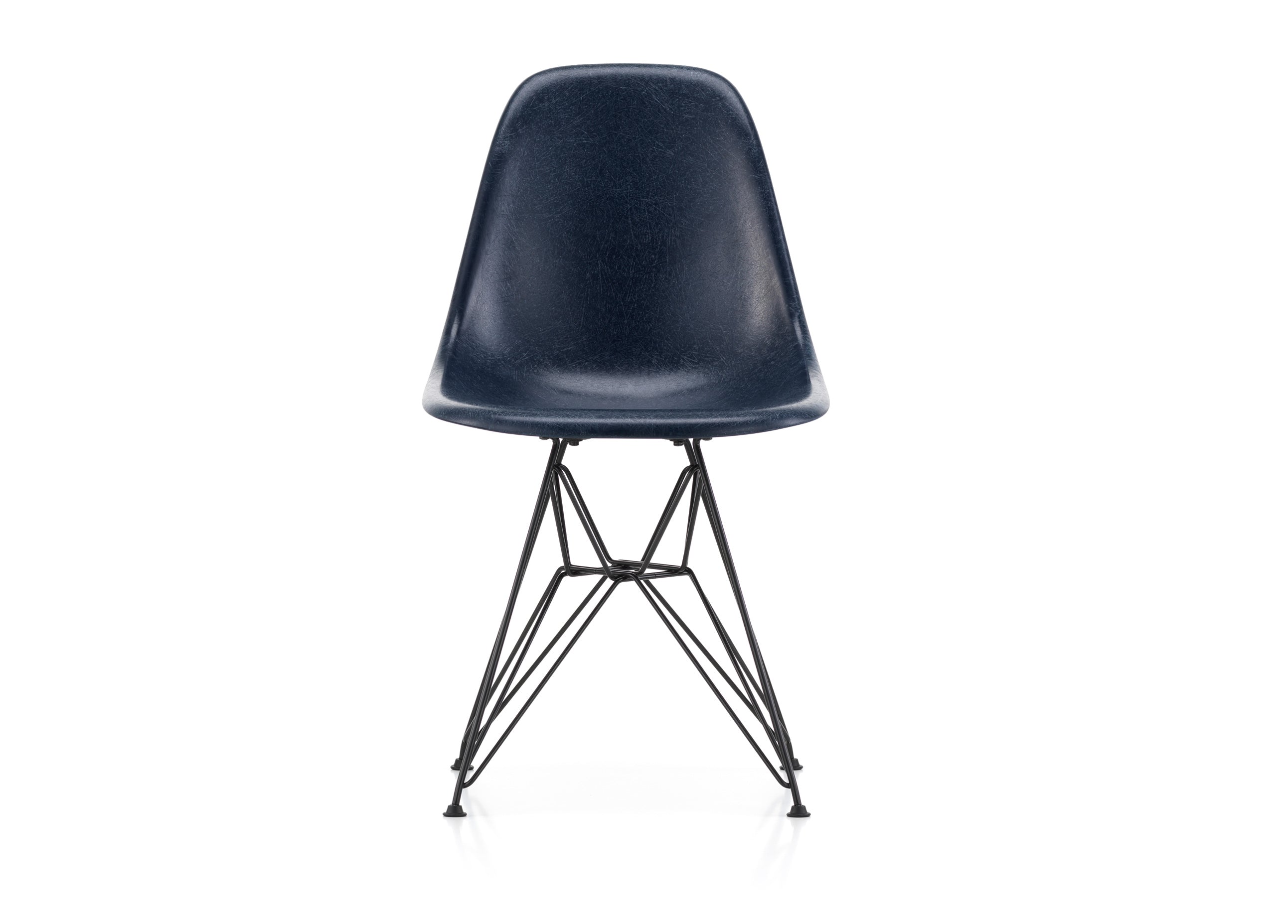 Eames Fiberglass Chair DSR