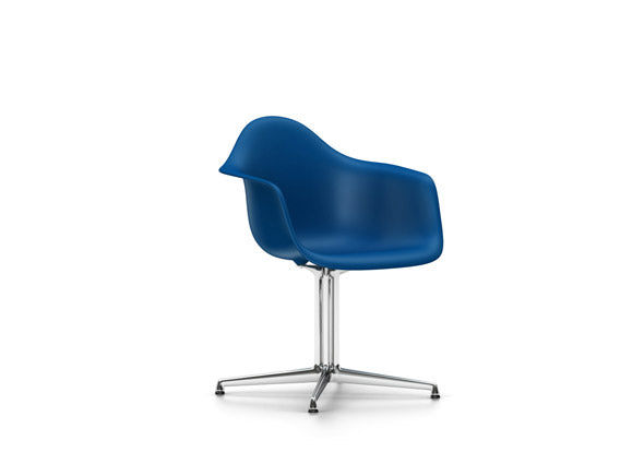 Eames Plastic Armchair RE DAL