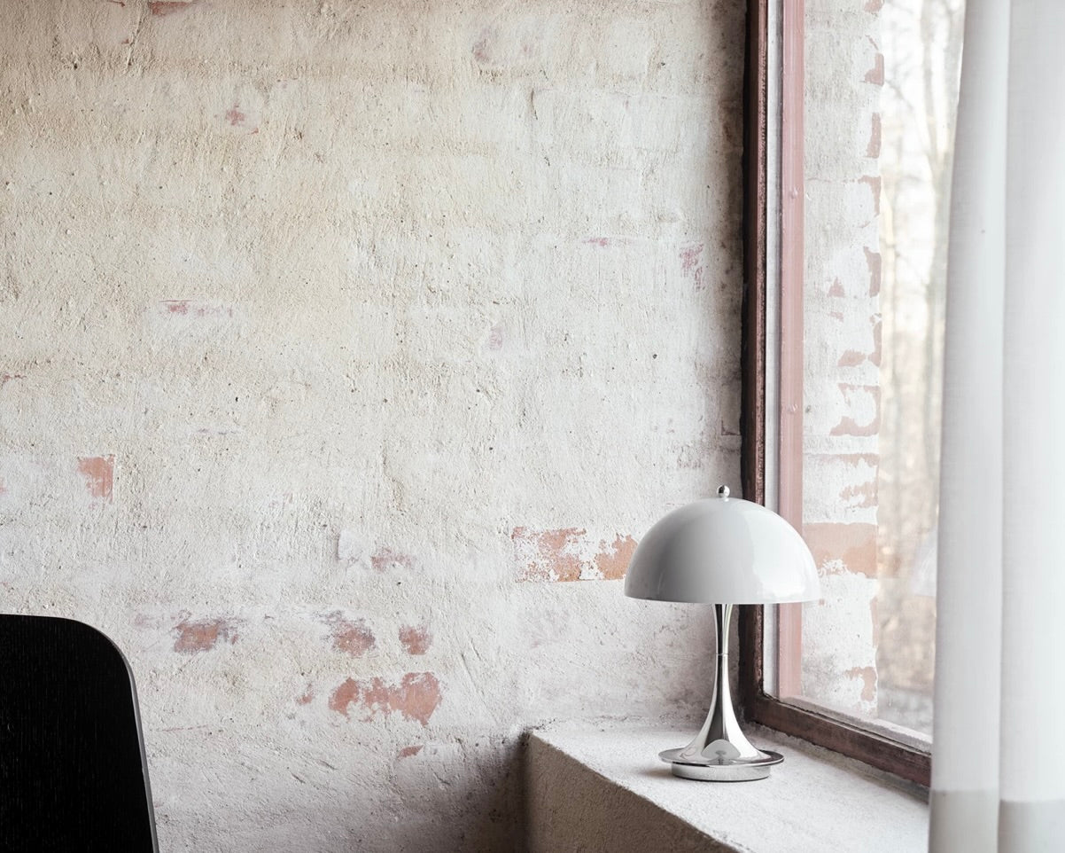 Panthella 160 Portable V3 Table Lamp