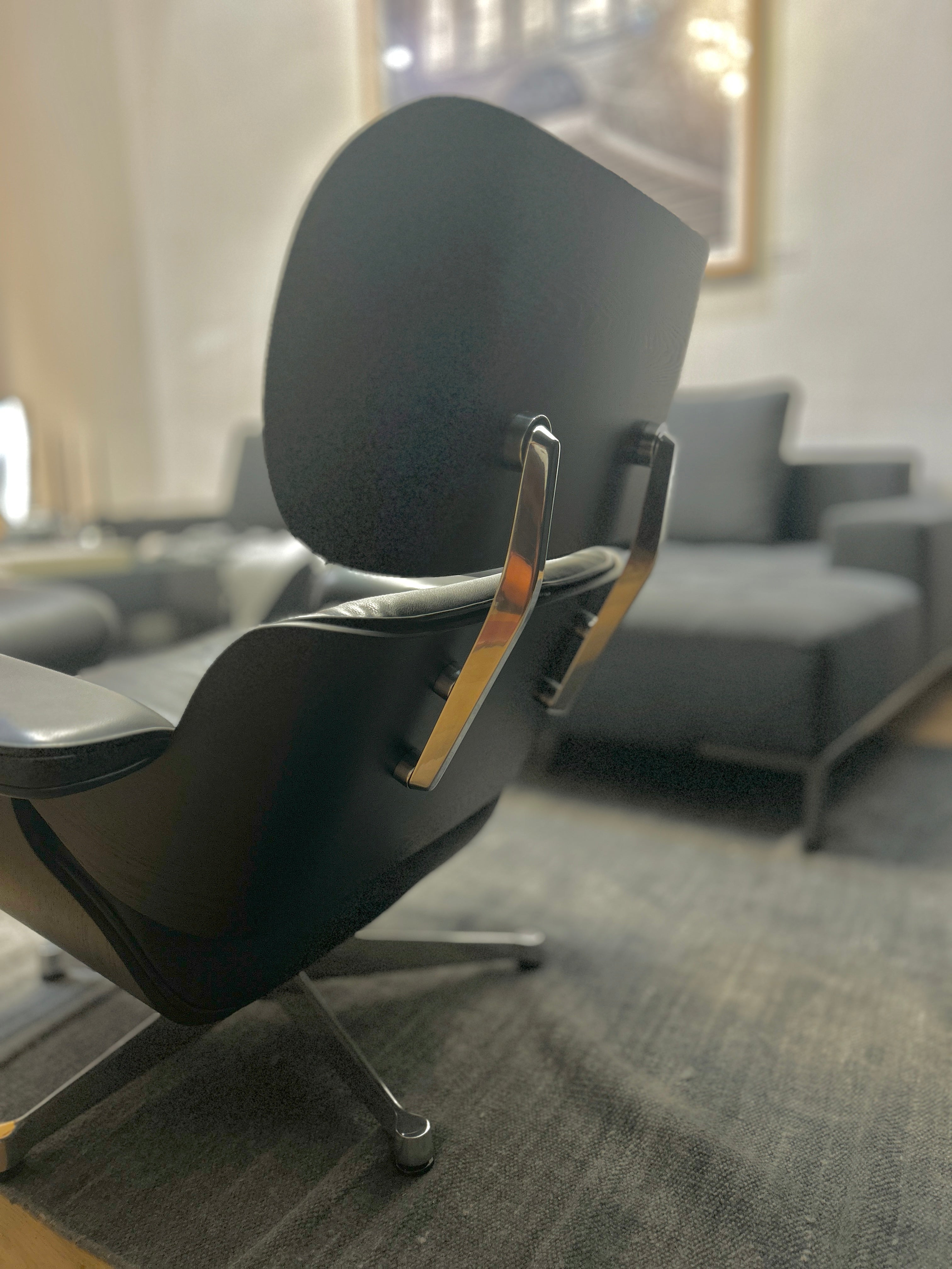 Eames Lounge Chair | QVEST Edition | Untergestell poliert