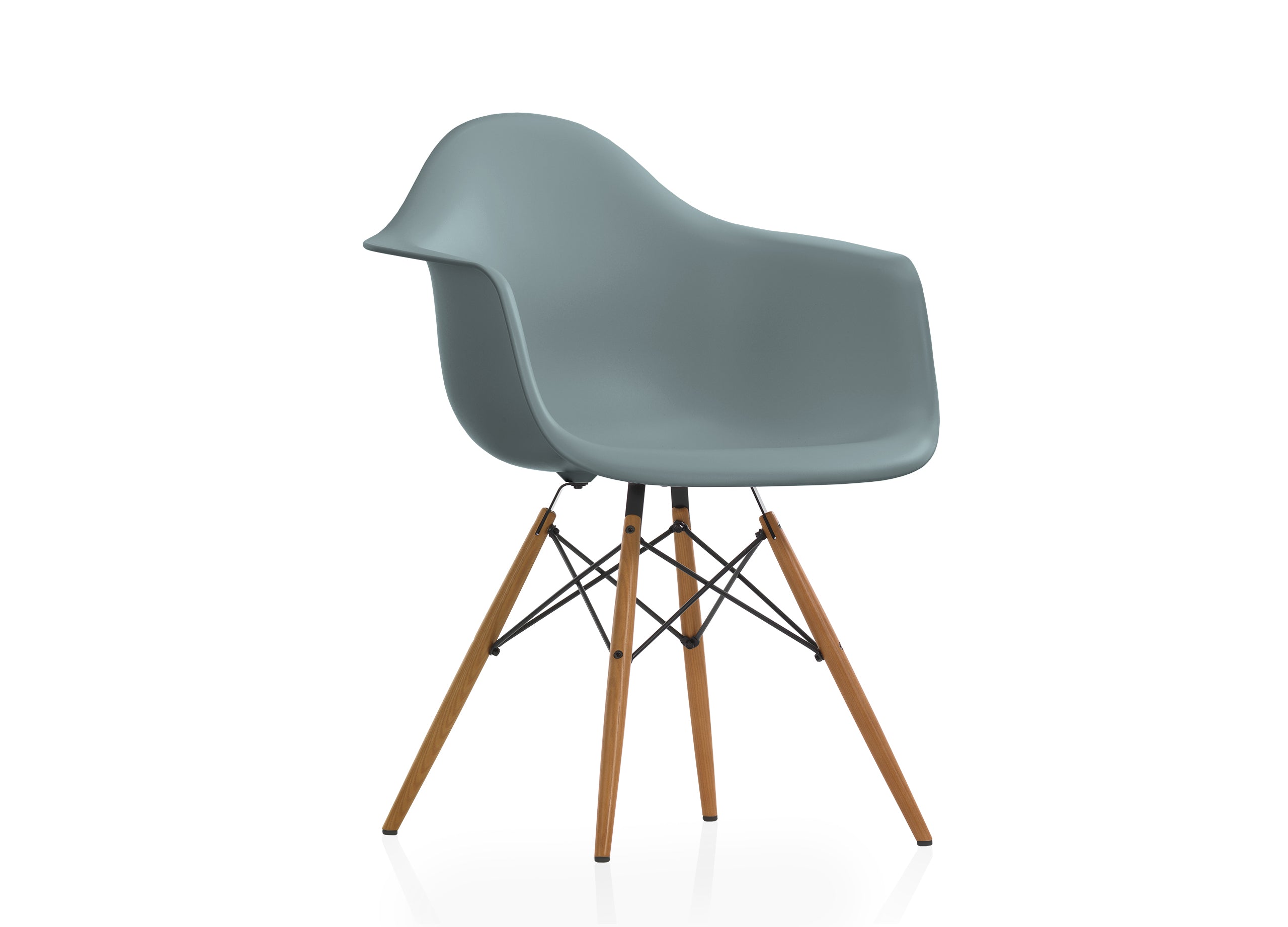 Eames Plastic Armchair RE DAW