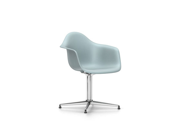 Eames Plastic Armchair RE DAL