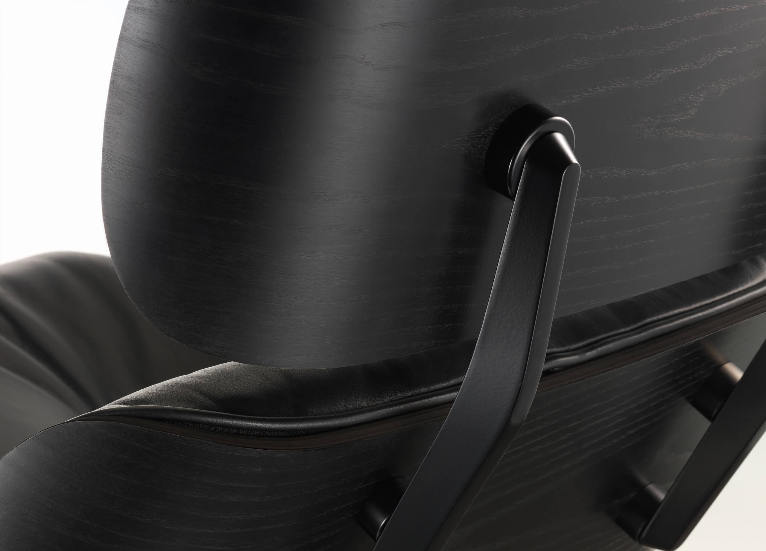 Lounge Chair & Ottoman | Black
