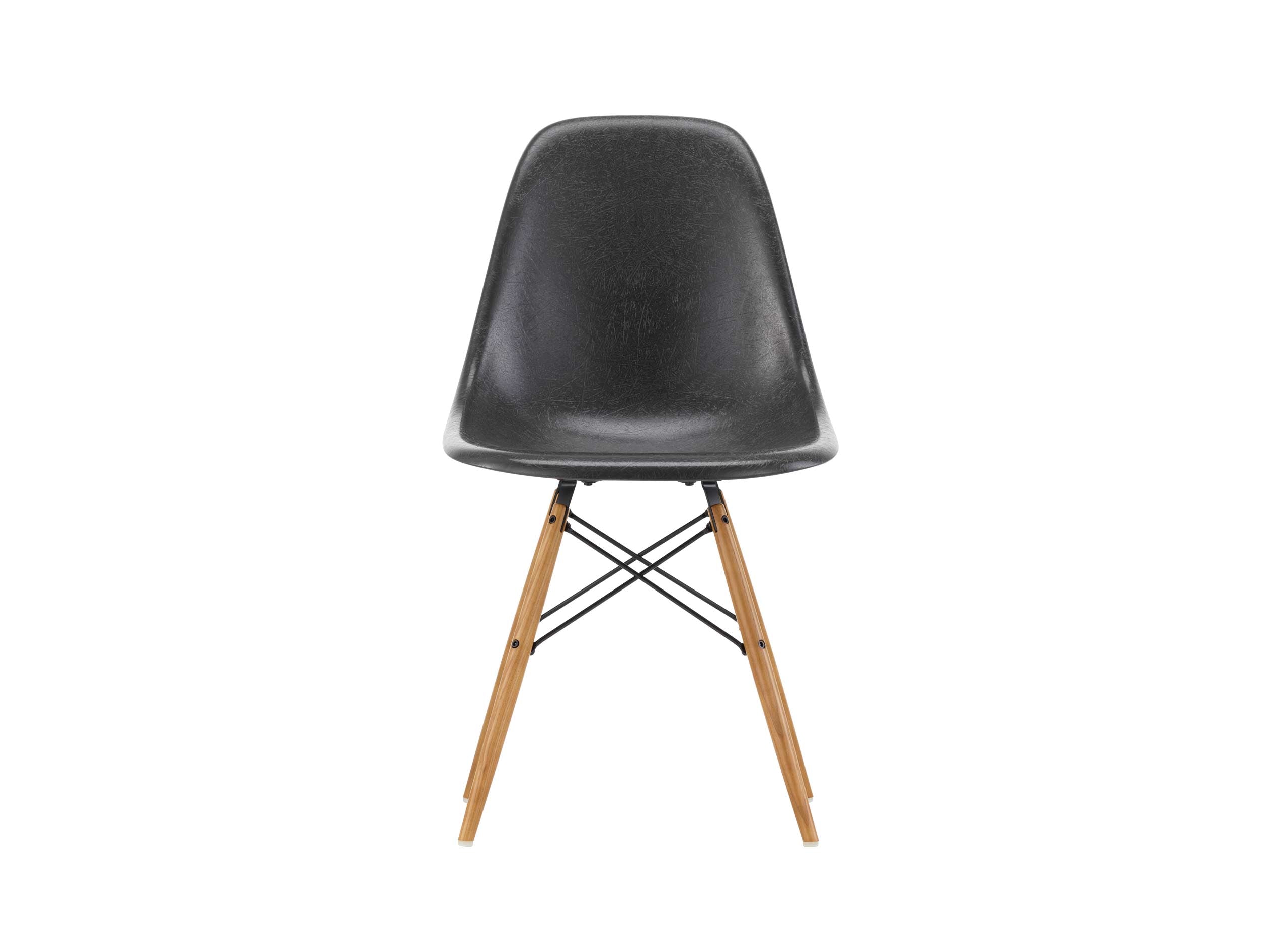 Eames Fiberglass Chair DSW