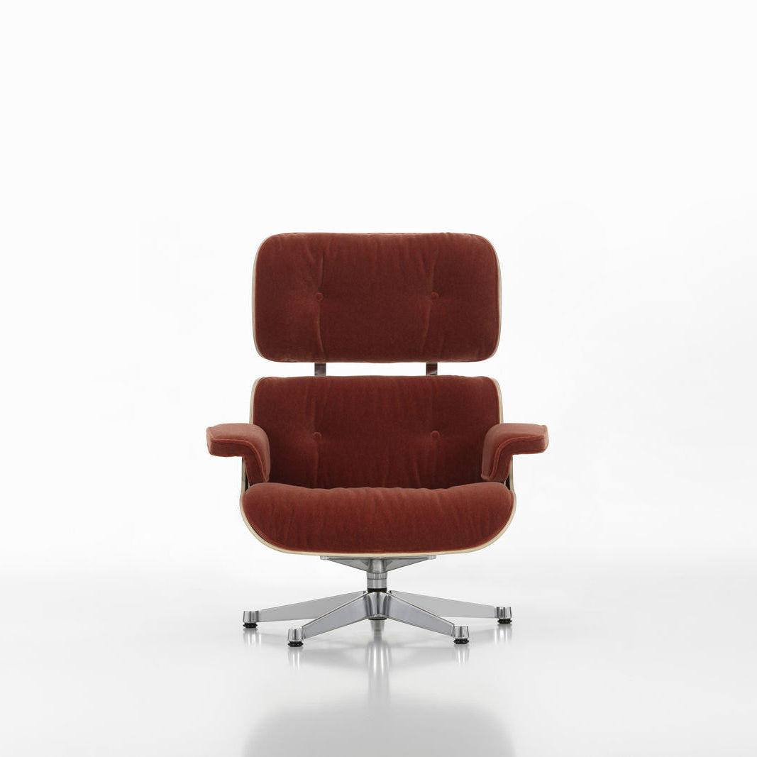 Eames Lounge Chair & Ottoman Calma