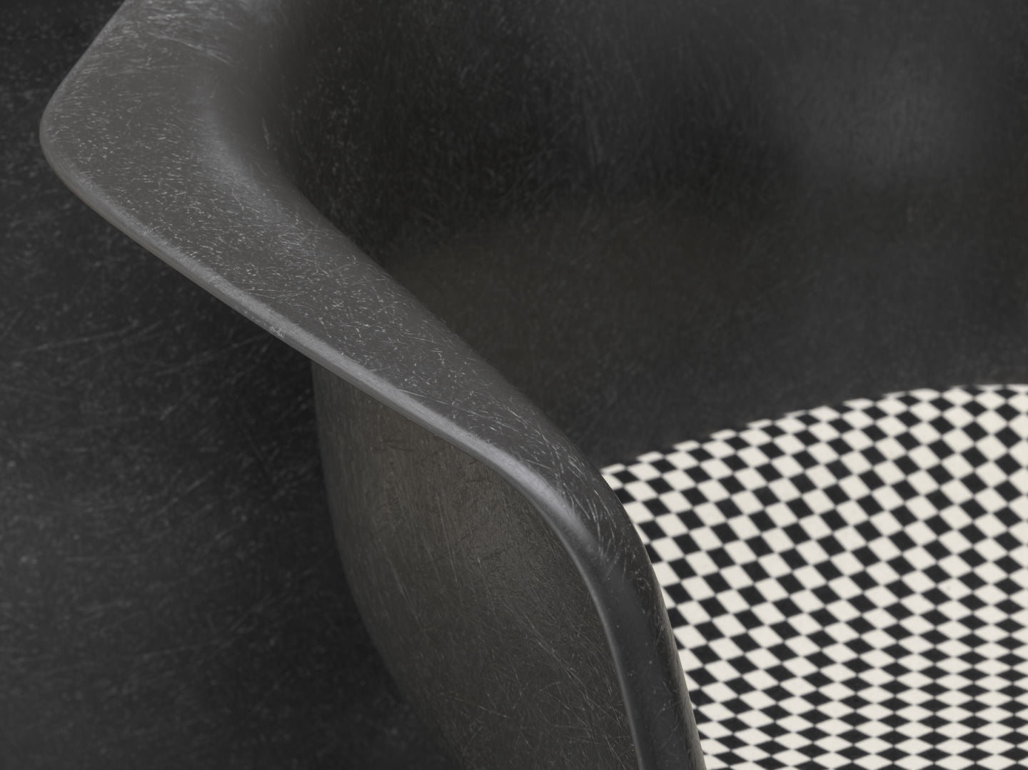 Eames Fiberglass Armchair RAR mit Sitzpolster