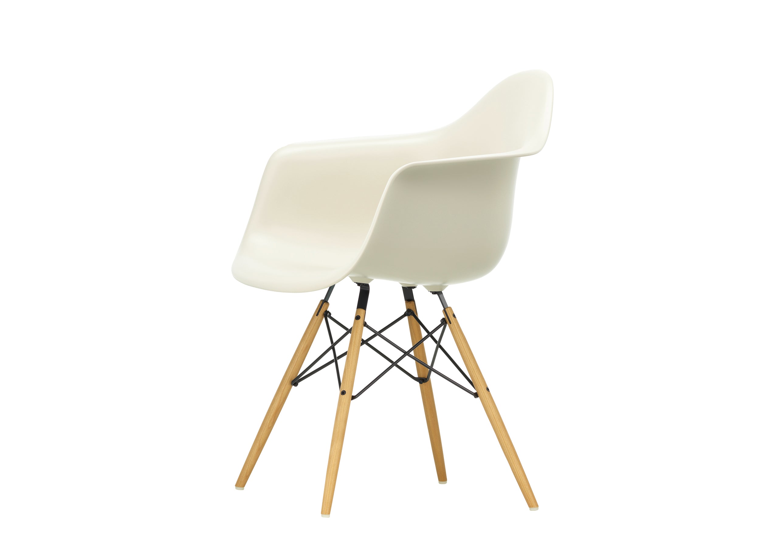 Eames Plastic Armchair RE DAW