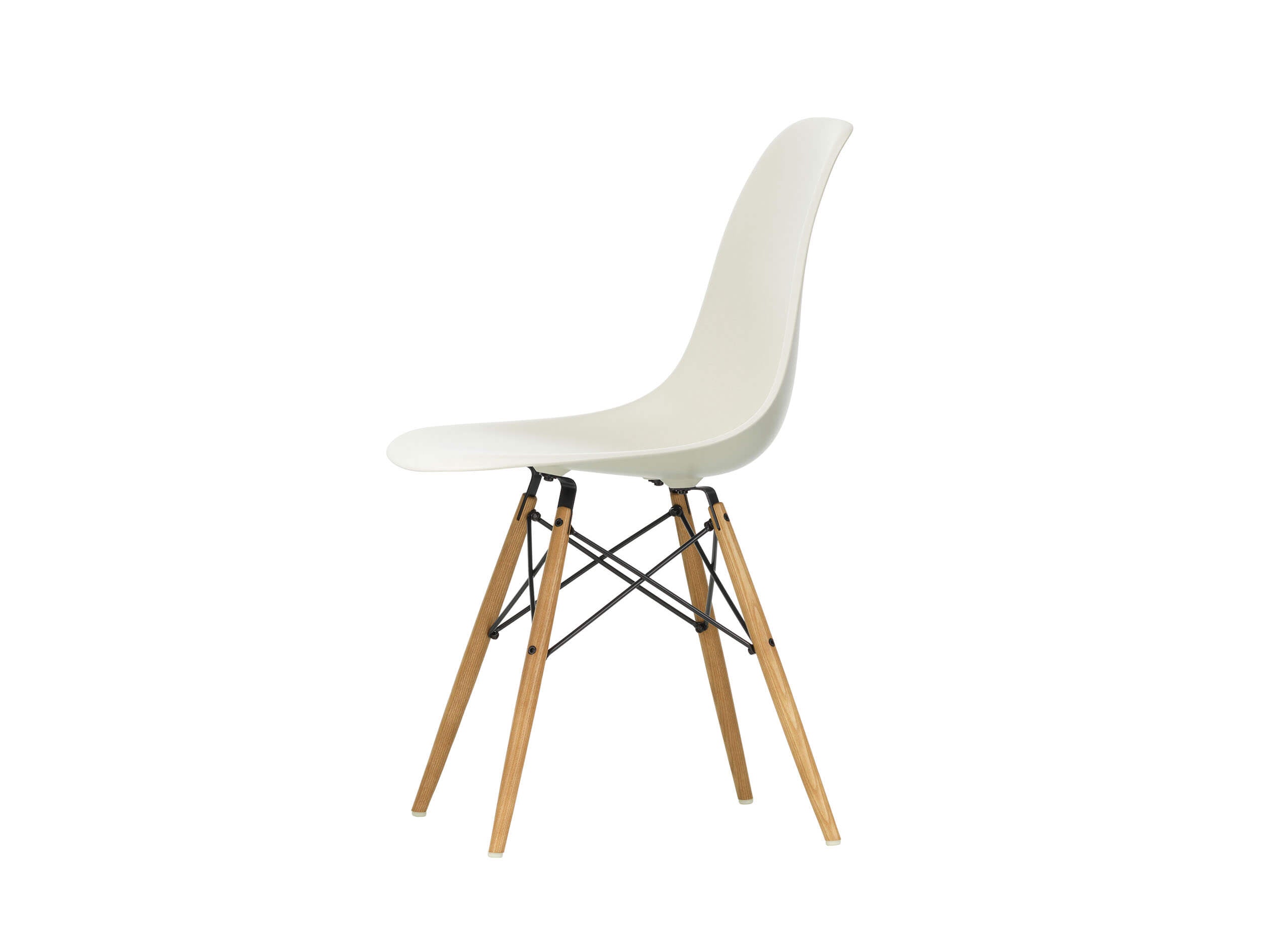 DSW Eames Plastic Side Chair
