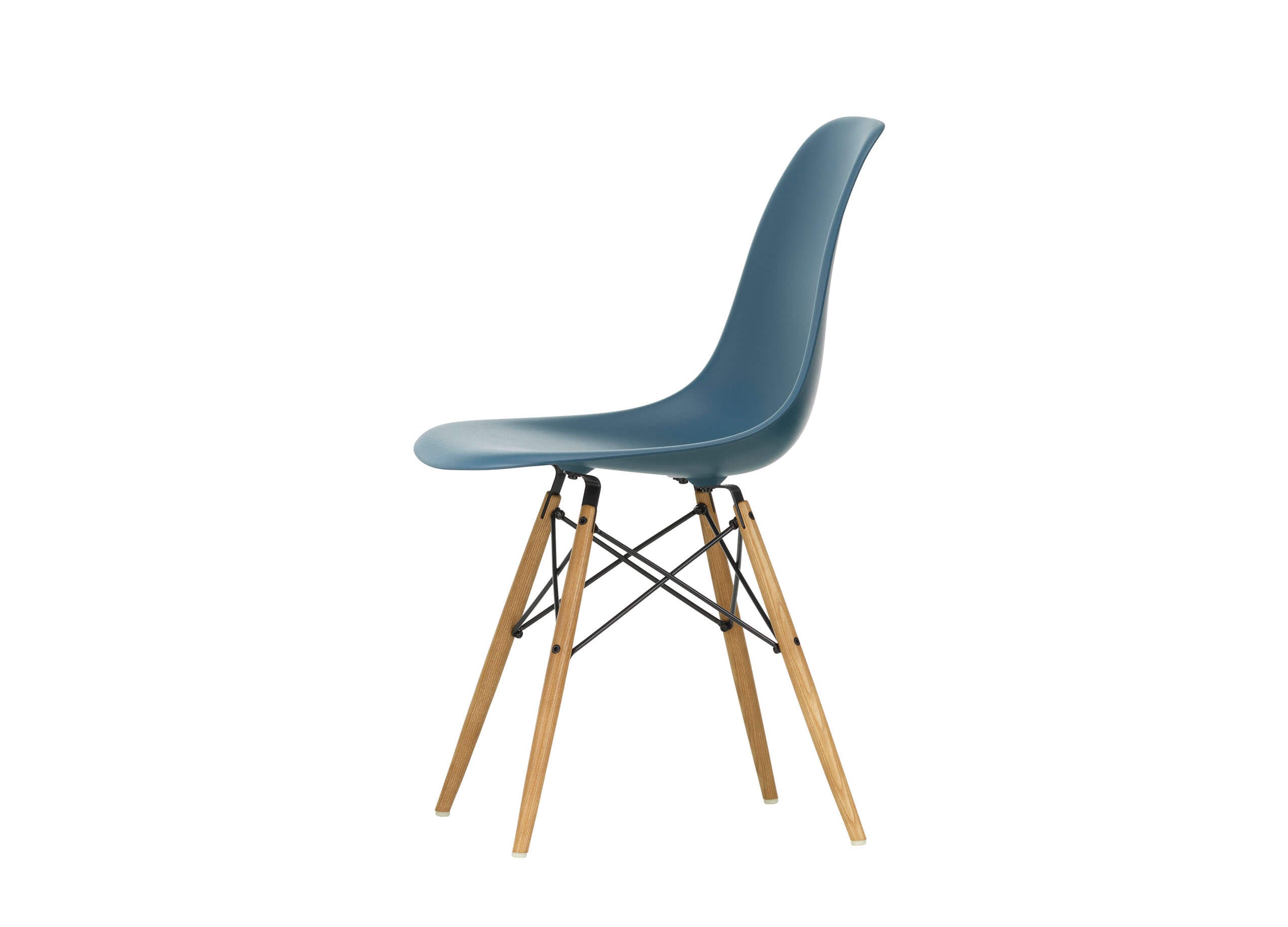 DSW Eames Plastic Side Chair