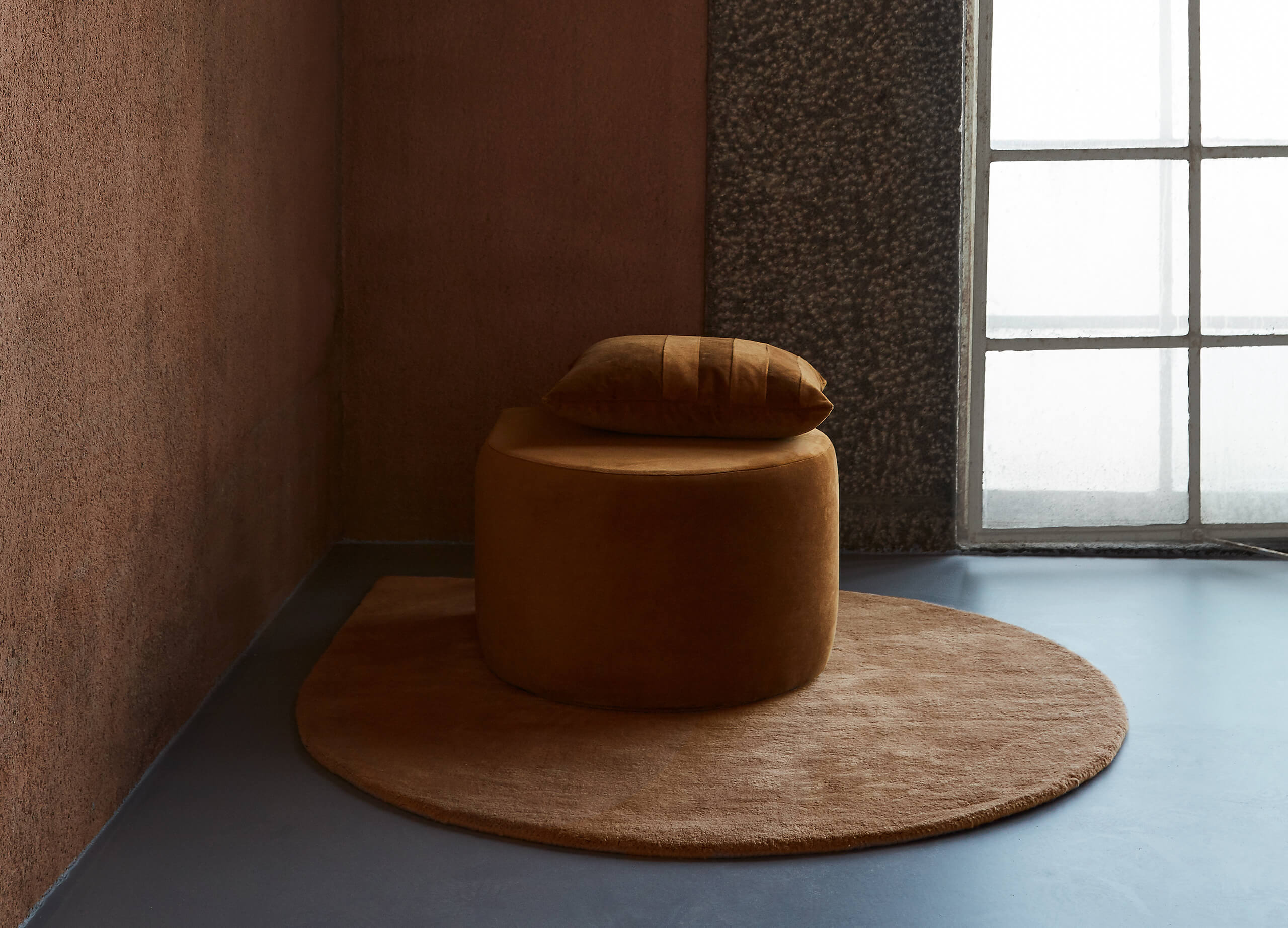 Stilla Pouf