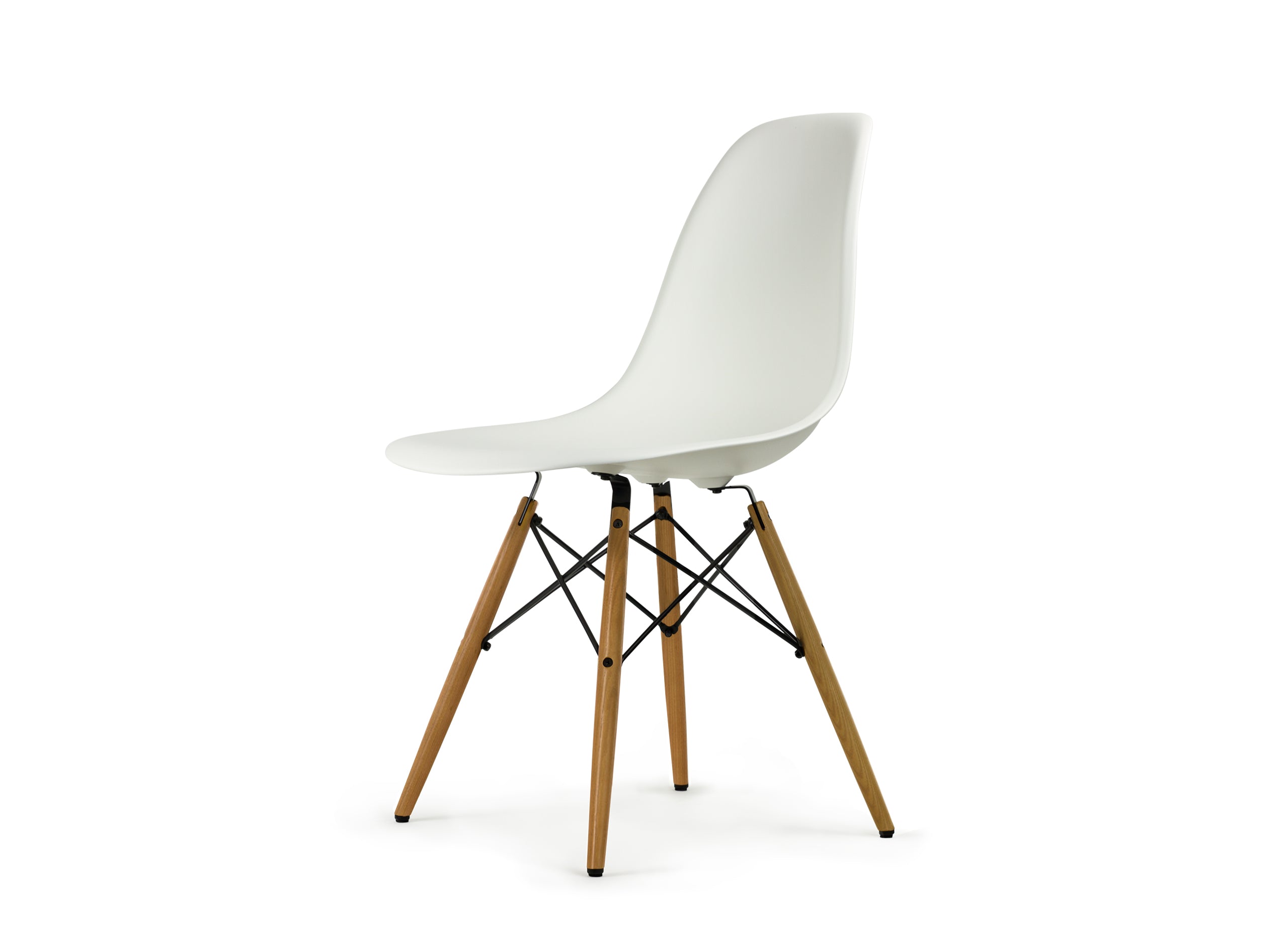 DSW Eames Plastic Side Chair