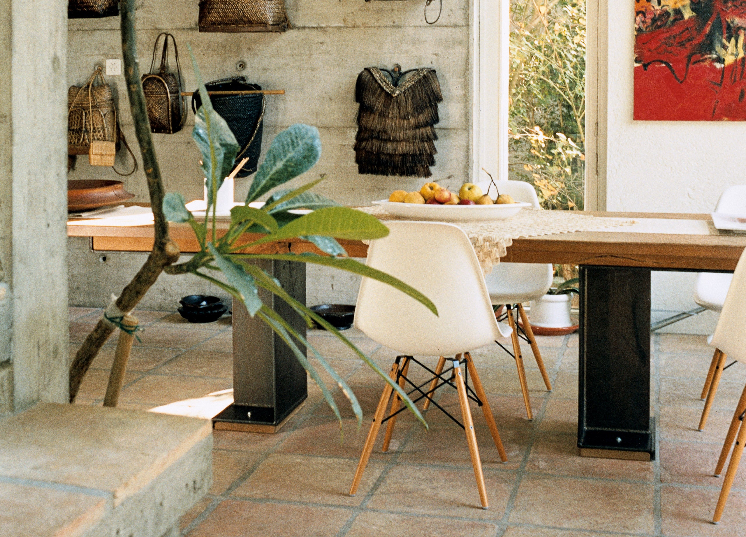 DSW Eames Plastic Side Chair