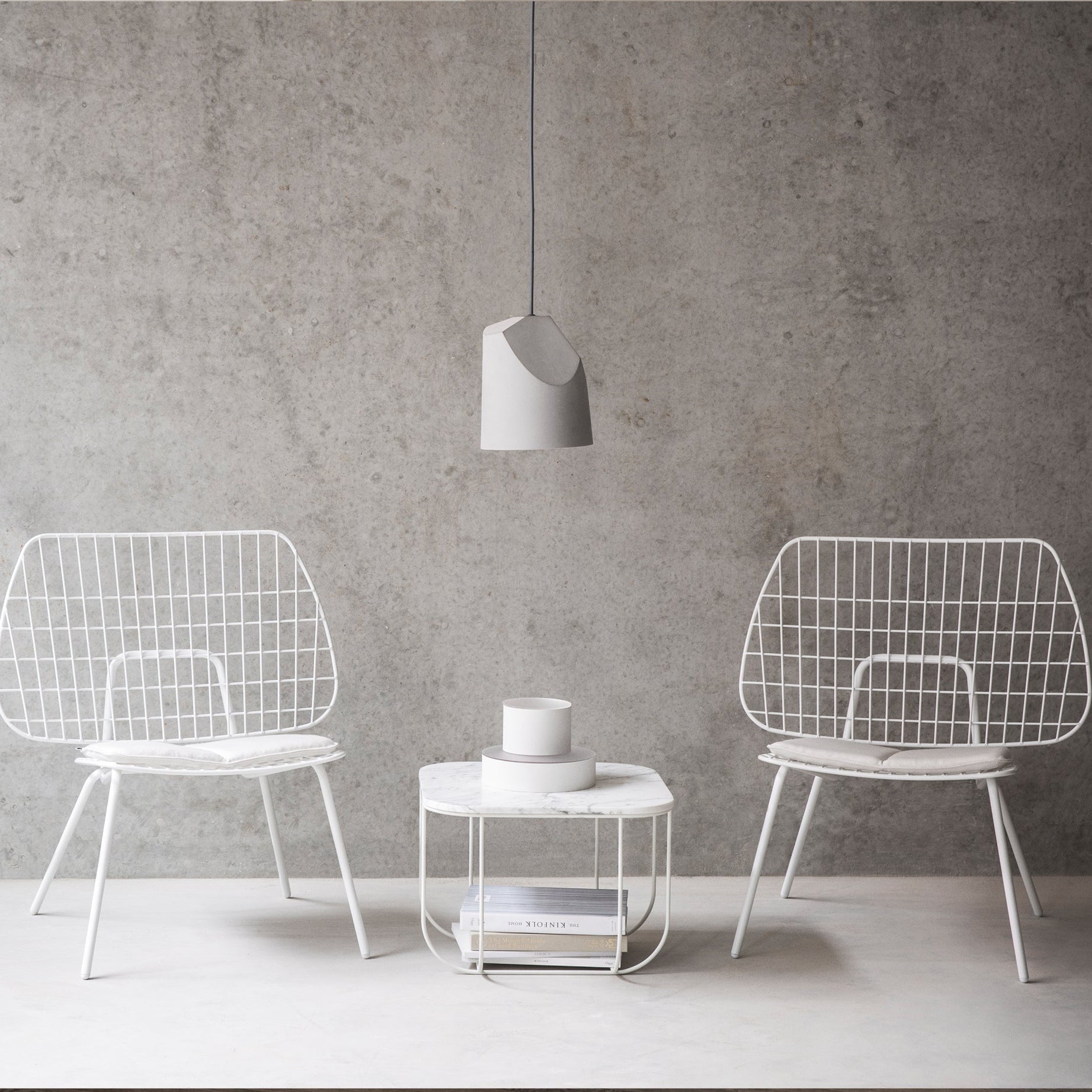 WM String Lounge Chair Outdoor