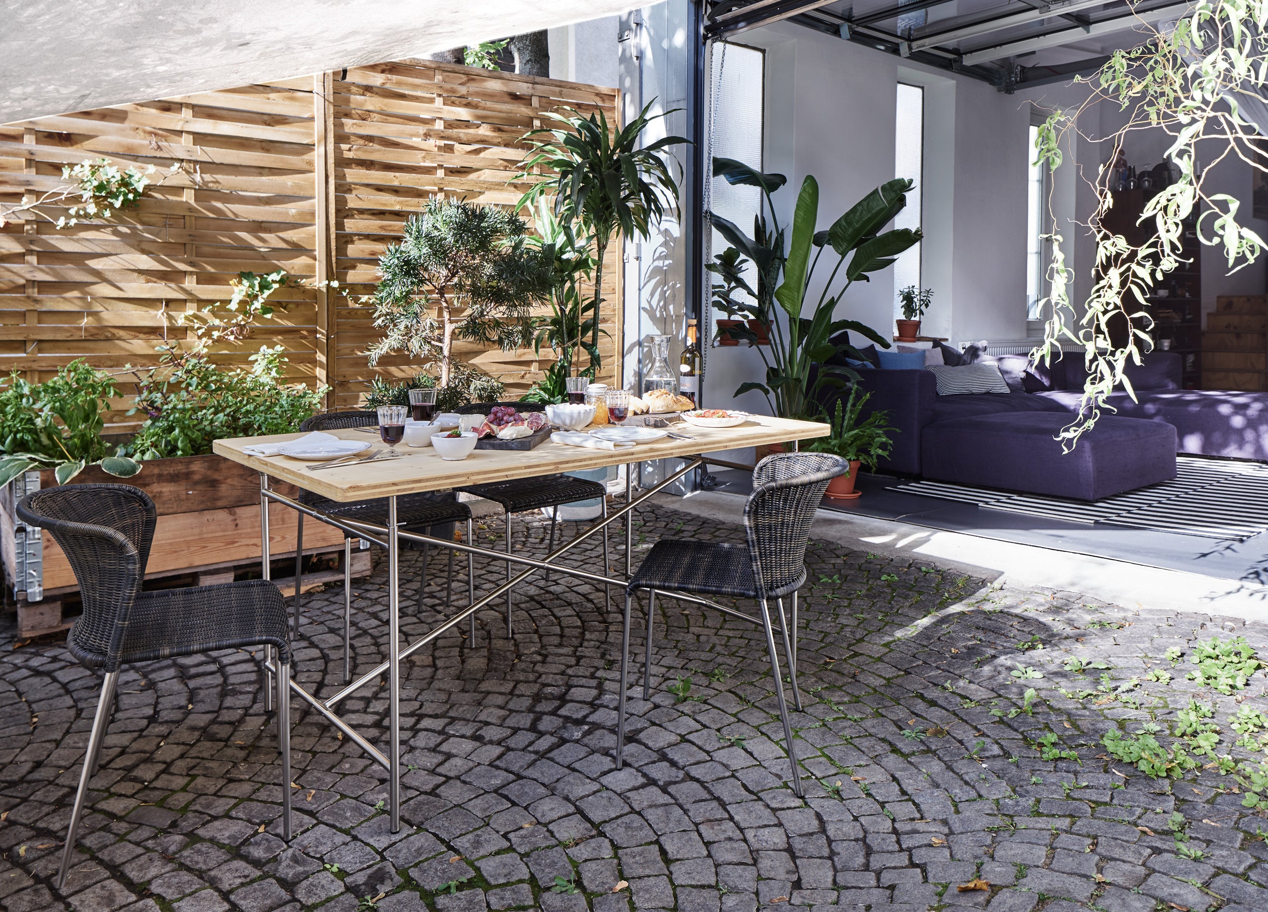 Eiermann 2 Tisch Outdoor