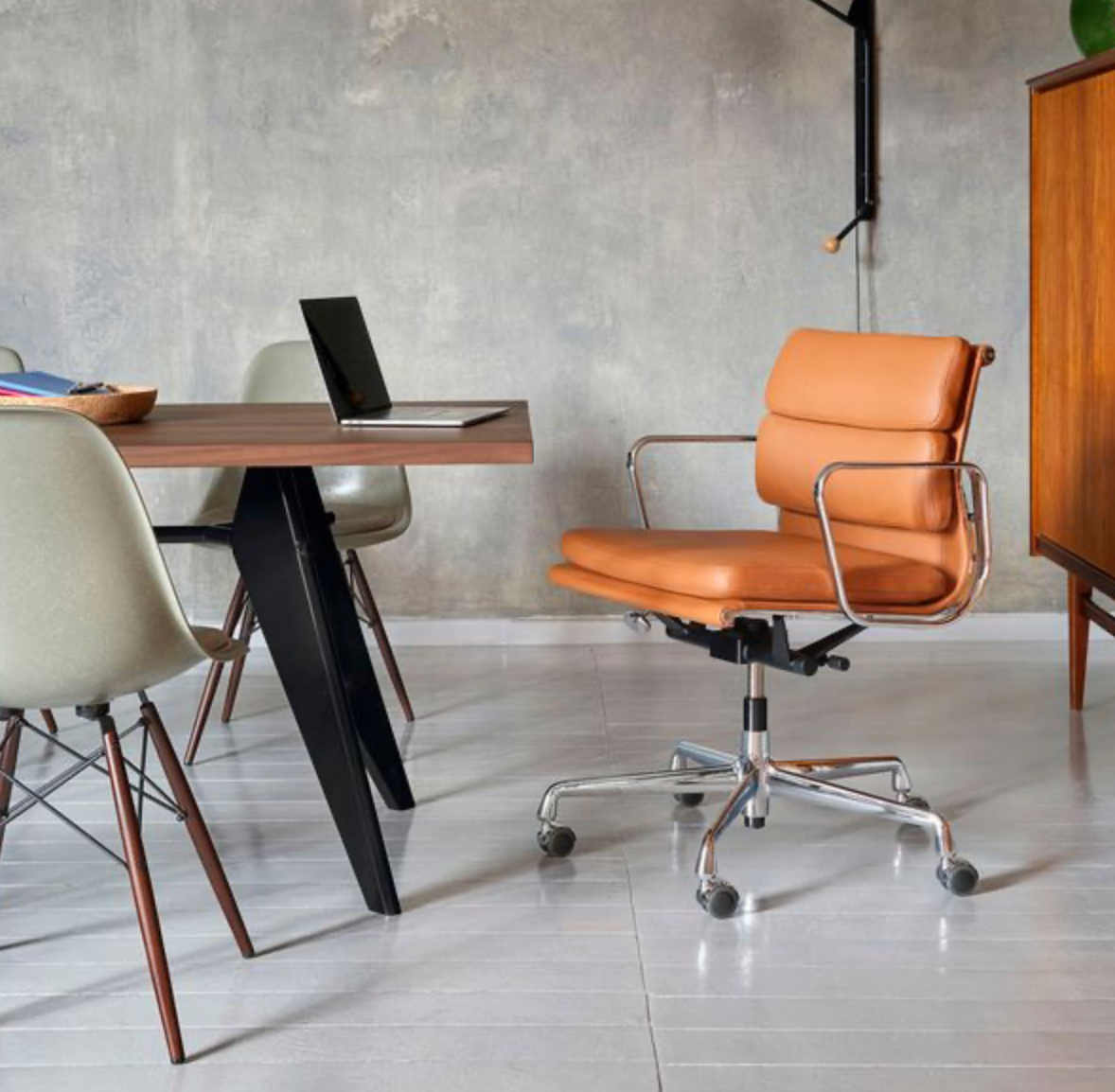 Soft Pad Chair