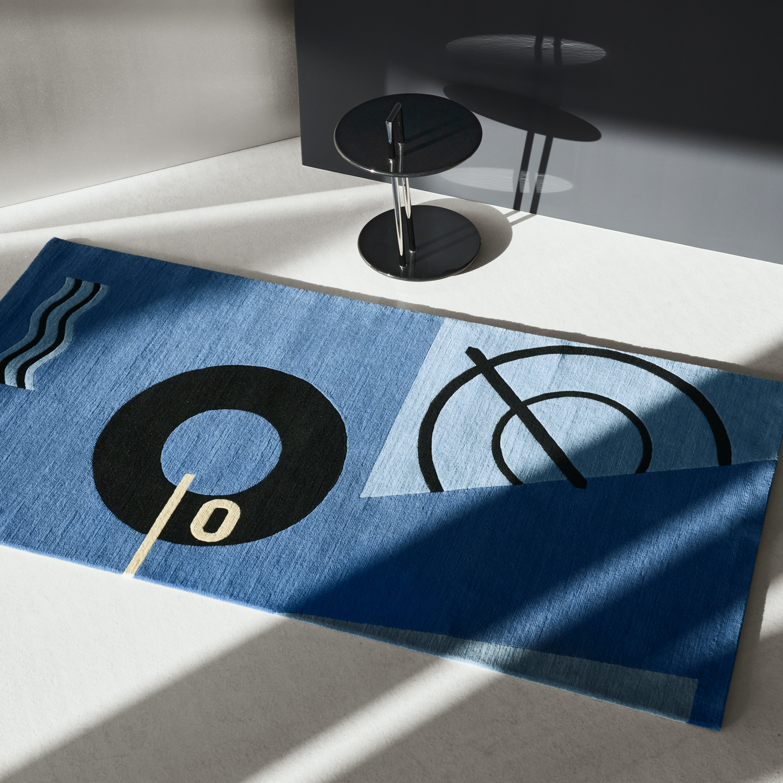 Occasional Table | Eileen Gray