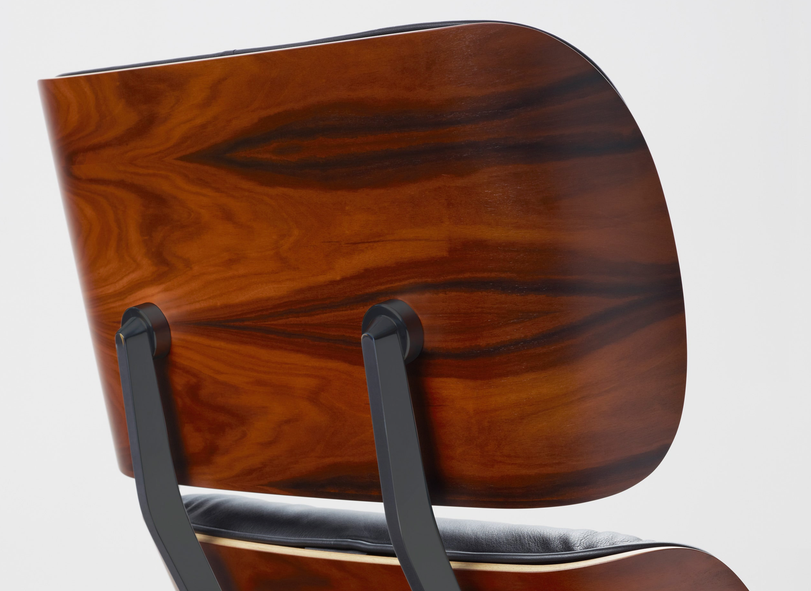 Santos Palisander Eames Lounge Chair