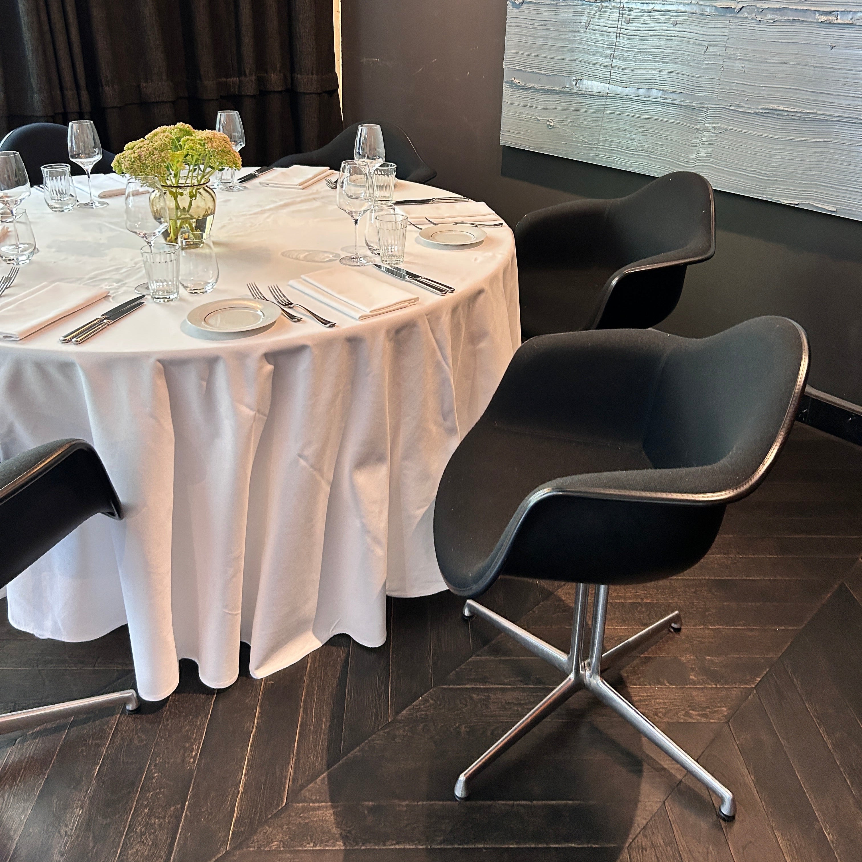 Eames La Fonda Armchair DAL