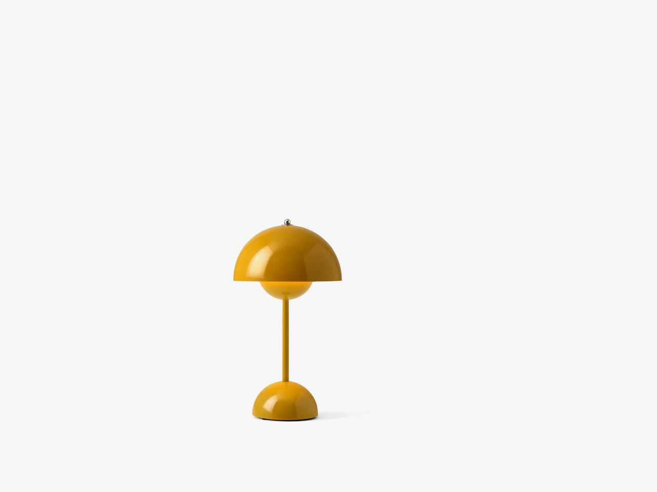 Flowerpot VP9 Tischleuchte Portable