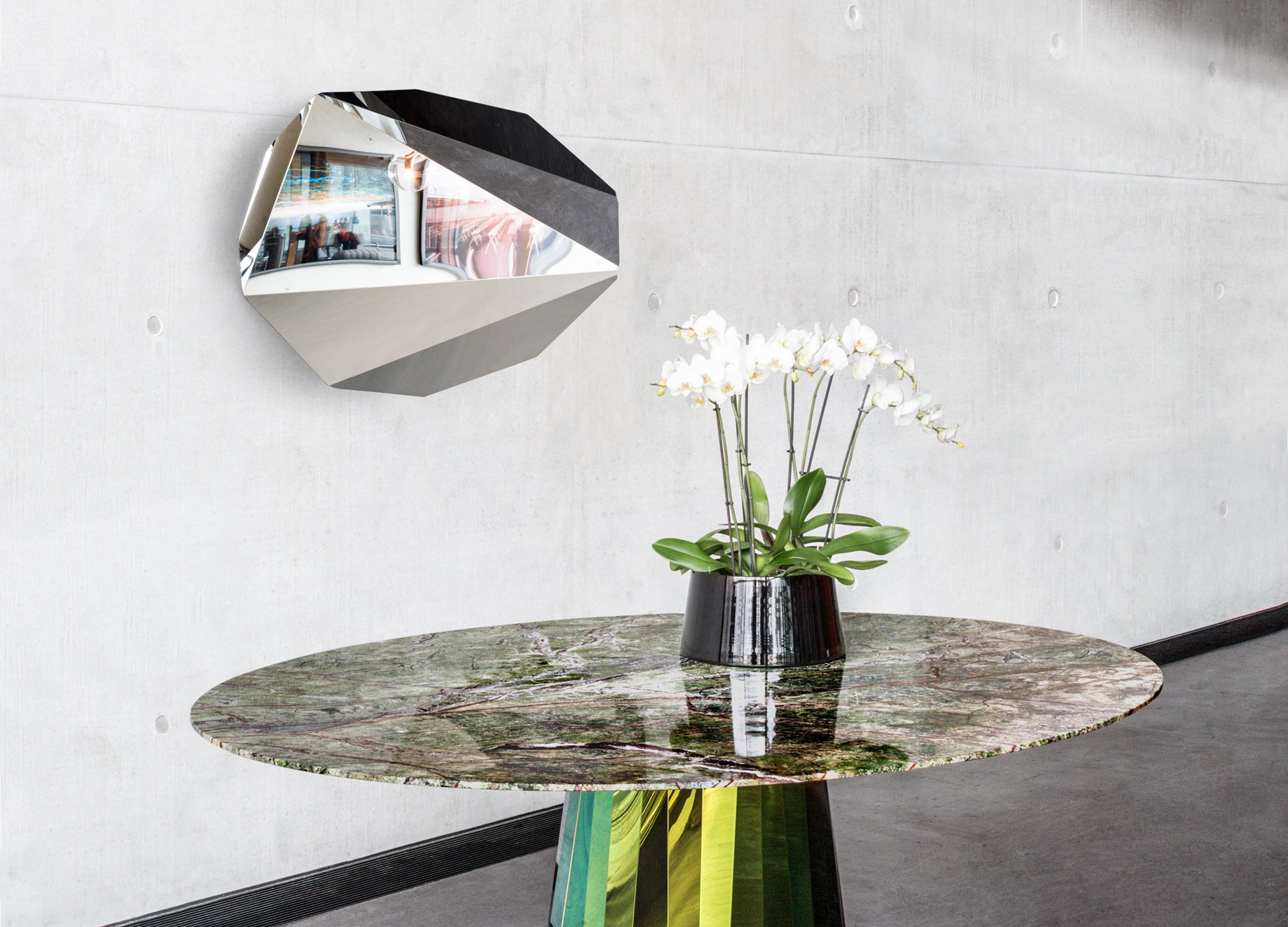 Piega Mirror