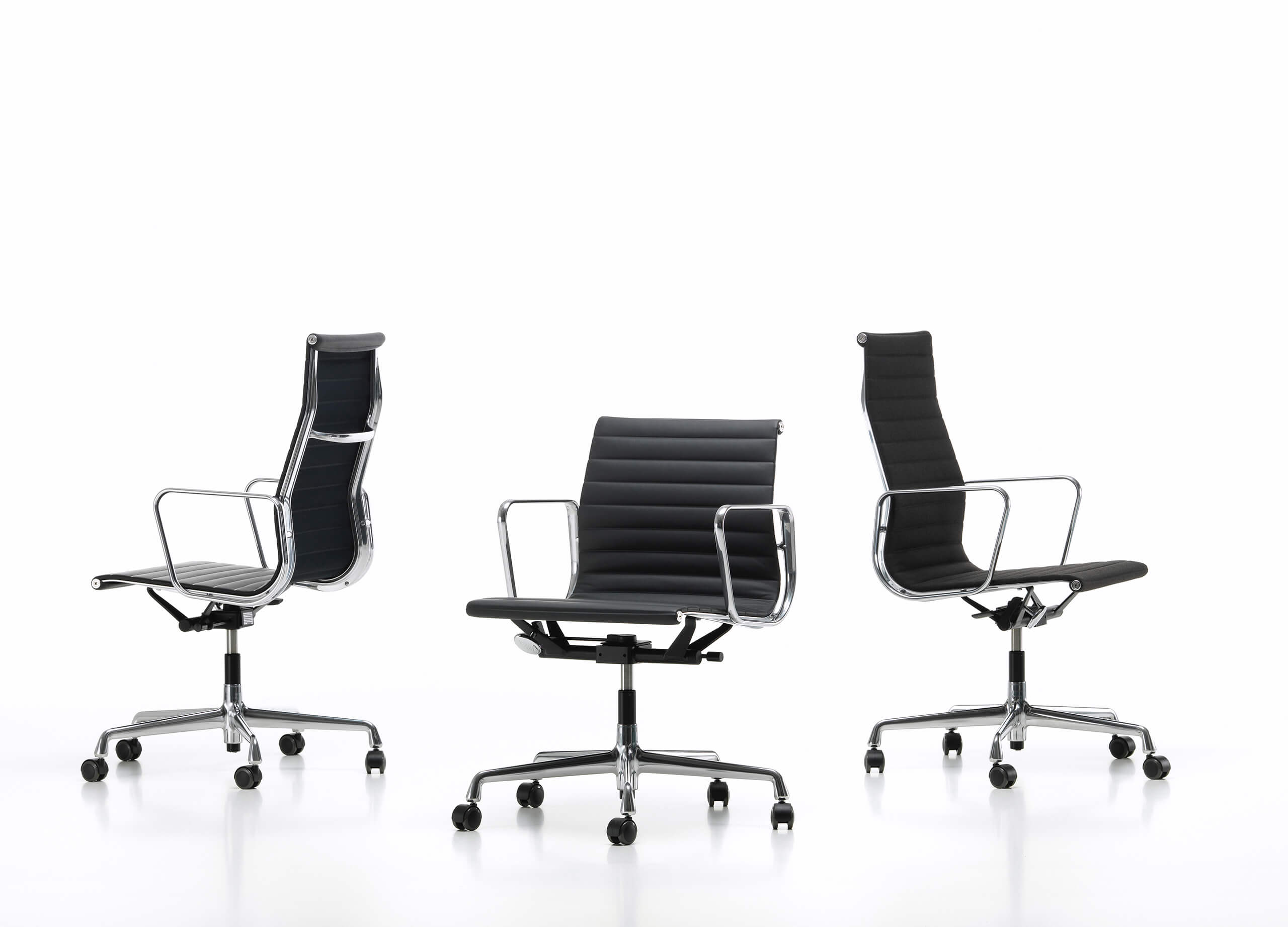 Aluminium Chair EA 118