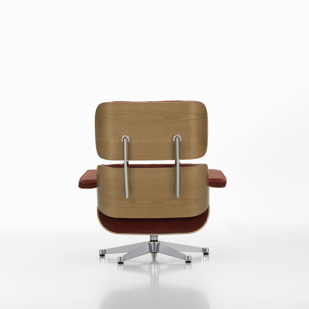 Eames Lounge Chair & Ottoman Calma