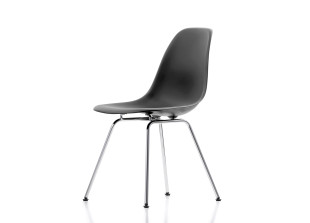 DSX Eames Plastic Side Chair